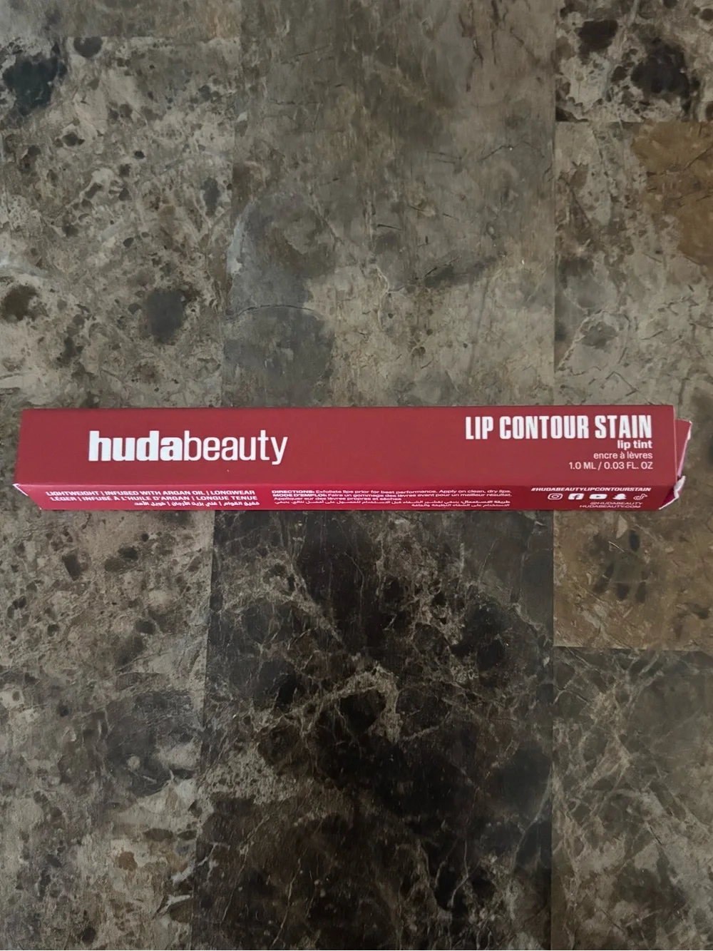 Huda Beauty Lip Contour Stain Lip Tint CHERRY RED 1.0ml Felt Tip Makeup New